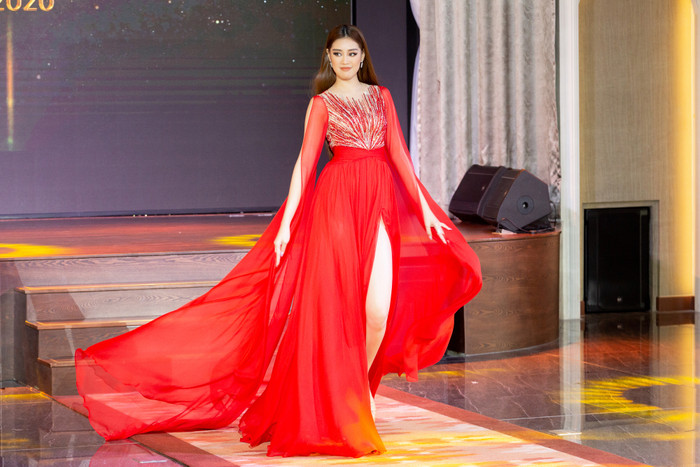 Võ Hoàng Yến lo lắng cho Khánh Vân: 'Đi thi Miss Universe, đâu có ai bơm năng lượng cho em?' Ảnh 4