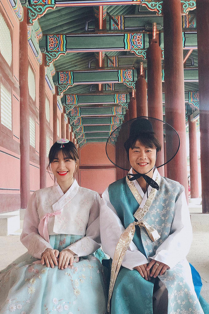 Hòa Minzy và ông xã thiếu gia trốn con đi chơi khiến nhiều người 'phát hờn' Ảnh 3