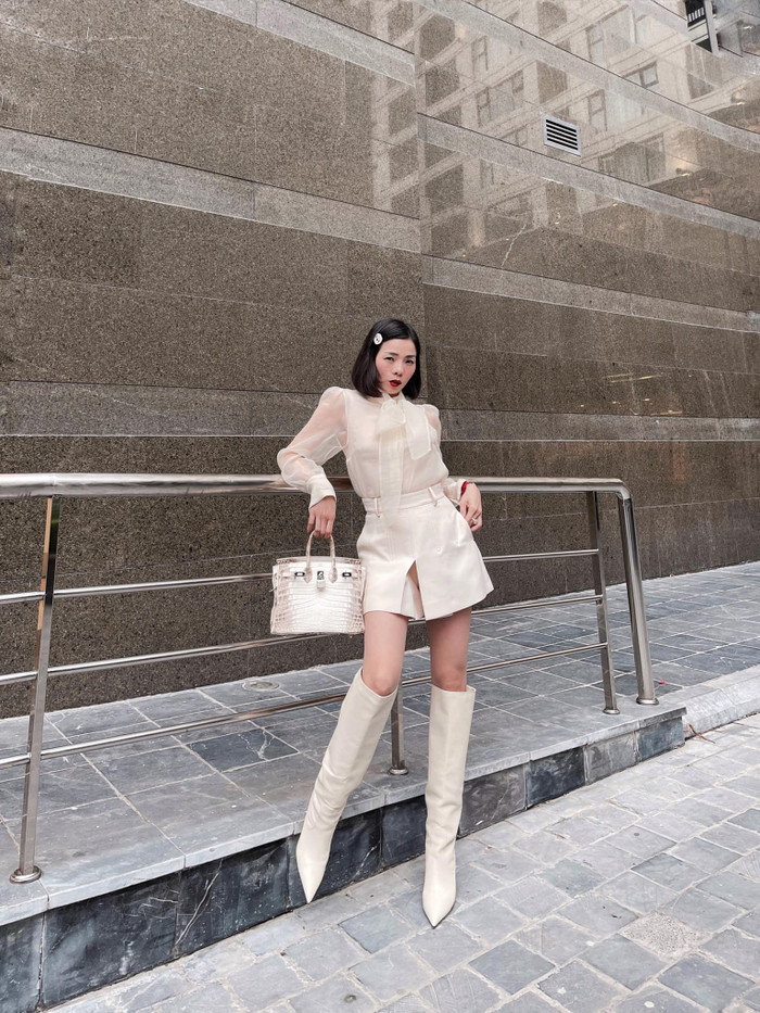 'Nữ hoàng phòng trà' từng lên tiếng đính chính cô cao 1m63 chứ không phải 1m55 như lời đồn