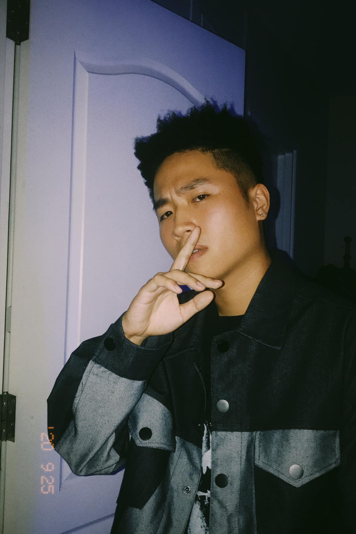 RIGHT: Từ chiến binh King of Rap cho đến 'anh em chung nhà' Rihanna, Justin Bieber Ảnh 12