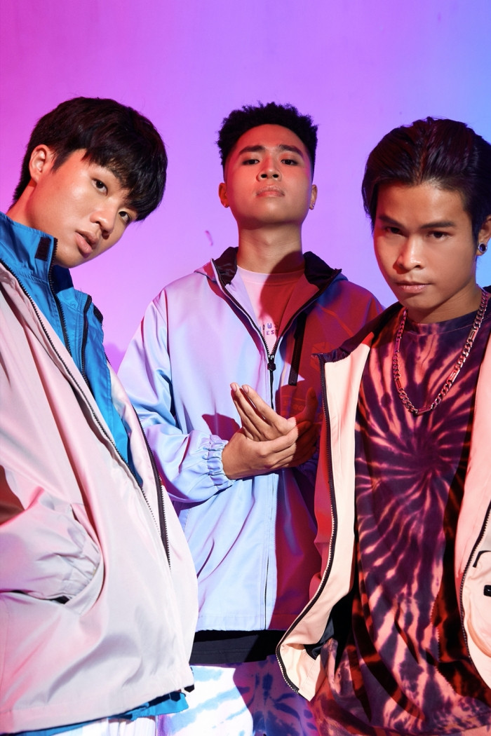 RIGHT: Từ chiến binh King of Rap cho đến 'anh em chung nhà' Rihanna, Justin Bieber Ảnh 10