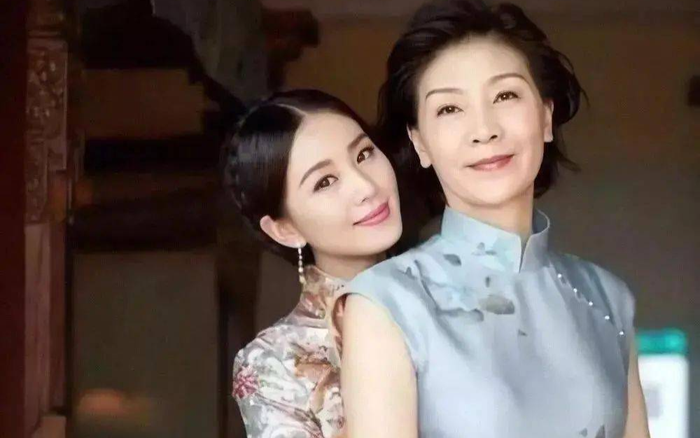 Có cách biệt về nhiều phương diện nhưng vì sao mẹ Lưu Thi Thi vẫn quyết định gả con gái cho Ngô Kỳ Long? Ảnh 2