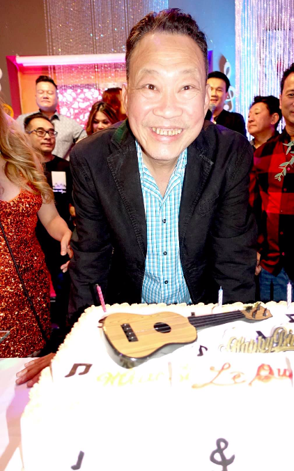 Dân mạng ấm lòng khi thấy hình ảnh nhạc sĩ Lê Quang sau phẫu thuật cắt bỏ chân phải Ảnh 5