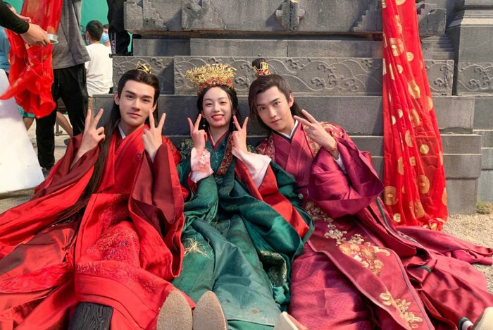 Thành Nghị phiên bản 2: Cung Tuấn vội gỡ bỏ couple với Trương Triết Hạn ngay khi Sơn hà lệnh kết thúc Ảnh 3