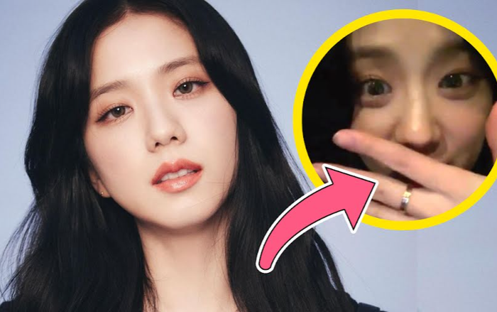 Jisoo (BLACKPINK) khoe nhẫn cực đắt đỏ, netizen dậy sóng vì người tặng Ảnh 2