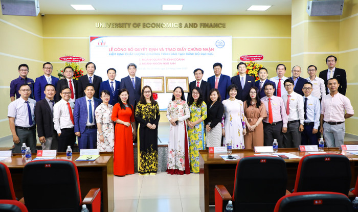 Đại học Kinh tế - Tài chính TP.HCM có thêm 2 chương trình đạt chuẩn kiểm định chất lượng đào tạo Ảnh 2