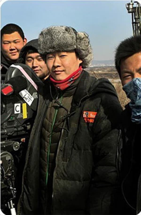 Chân dung bạn trai tin đồn của Triệu Vy