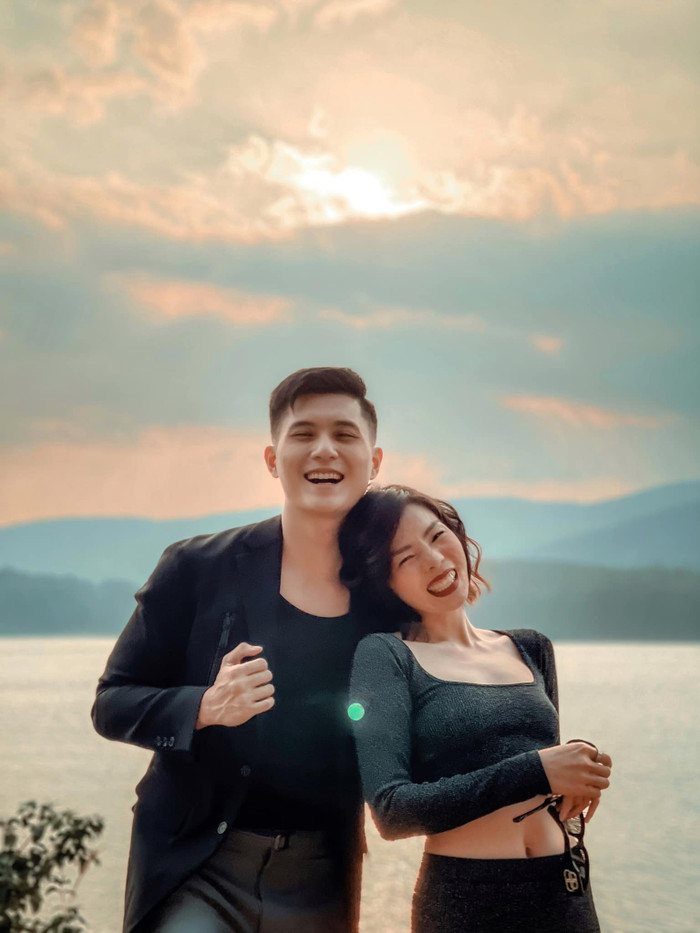 Ngày 2 tháng 4 tới đây là sinh nhật của Lệ Quyên, do đó cả Lệ Quyên và Lâm Bảo Châu đều tưởng nhà hàng nơi cả 2 tới đang mừng sinh nhật sớm cho nữ ca sĩ