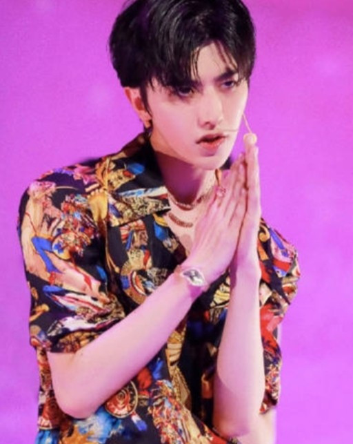 Thái Từ Khôn sở hữu 1 trong 267 chiếc đồng hồ phiên bản giới hạn đắt đỏ trên thế giới.