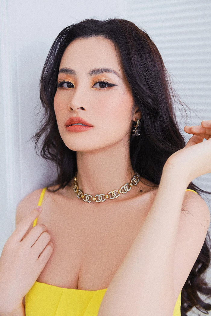 Lời hứa này của Đông Nhi dấy lên niềm tin rằng cô nàng dường như đang 'ủ mưu' cho sự chính thức trở lại đường đua Vpop với sản phẩm mới.&nbsp;