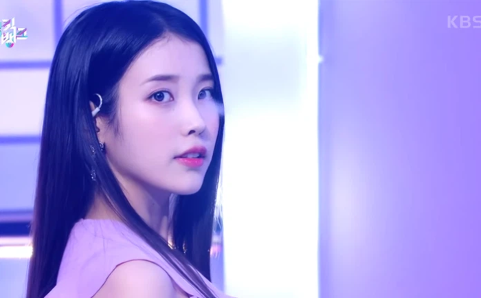 Album 'LILAC' của IU tẩu tán con số 'khủng' trong ngày đầu, liệu có lấy lại kỉ lục từ tay Rosé? Ảnh 7