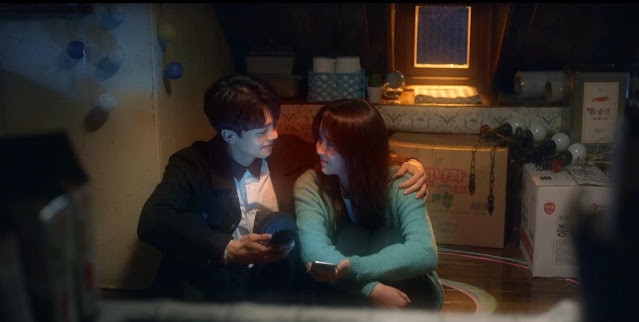 'Love Alarm 2': Chỉ vì một tiếng chuông tình yêu mà Kim So Hyun cố chấp với tình cảm chân thực của mình Ảnh 14