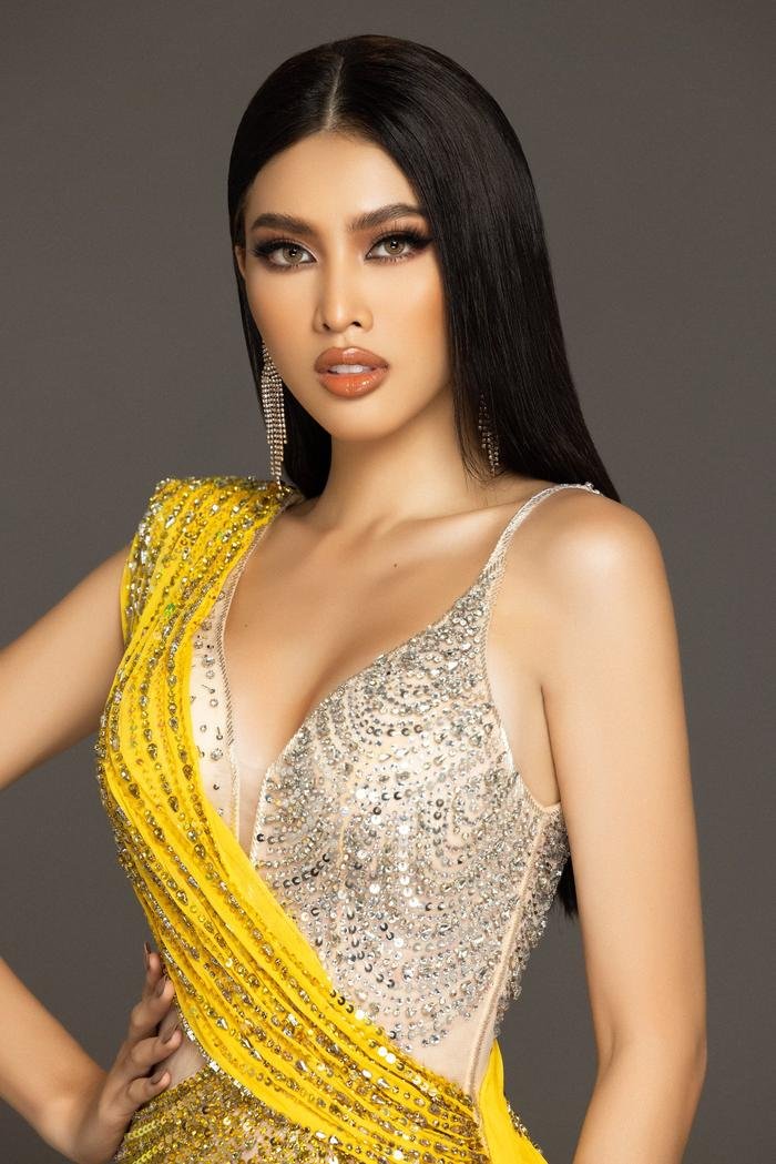 Ngọc Thảo diện váy dạ hội vàng giống hệt H'Hen Niê, 'bấm quẻ' vào thẳng Top 5 Miss Grand? Ảnh 2