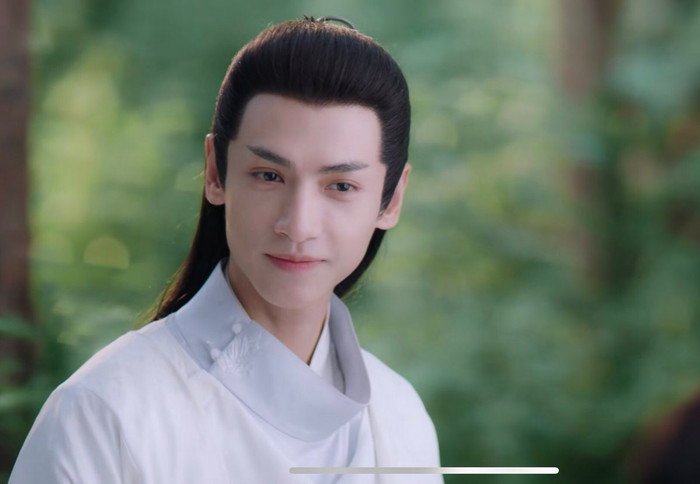 10 diễn viên là 'ông Hoàng bà Hậu' của Cbiz (P2): Triệu Lộ Tư ngang ngửa Địch Lệ Nhiệt Ba! Ảnh 9