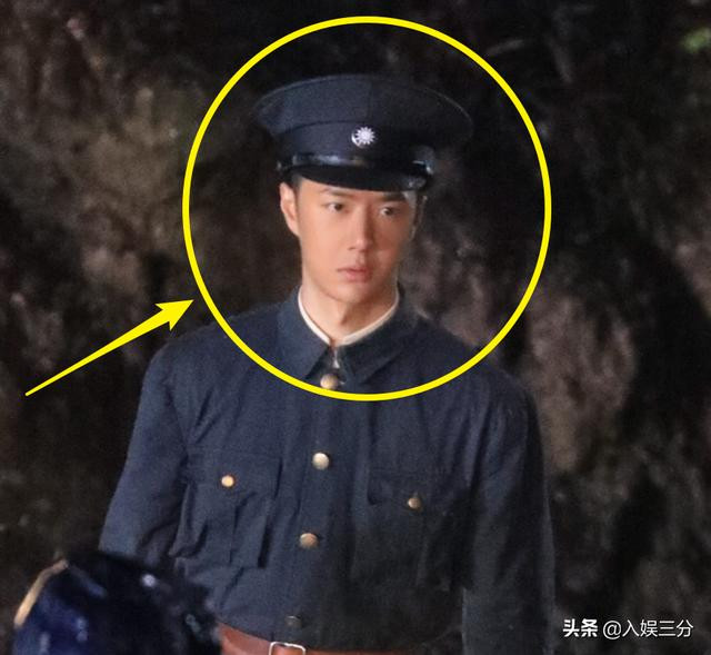 Vương Nhất Bác trông cực kì đáng yêu trên phim trường thời Dân Quốc Ảnh 8