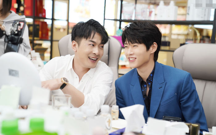 Streamer bán hàng trong 12 tiếng bằng doanh thu cả năm của trung tâm thương mại Ảnh 2