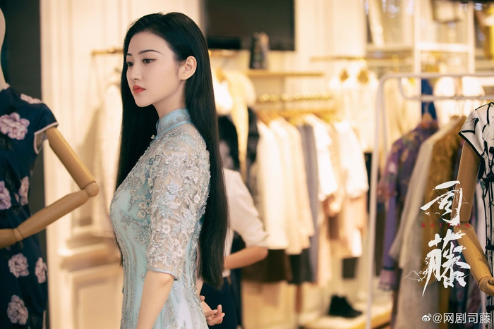 Cảnh Điềm: Đóng bao bom tấn chỉ mãi mang danh 'thuốc độc phòng vé', nay thất thế lại trở thành ngôi sao Ảnh 11