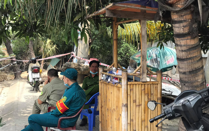 Vụ cháy khiến 6 người tử vong ở TP.HCM: 'Hàng xóm ai cũng thương vợ chồng nó, có gì cũng cho' Ảnh 2