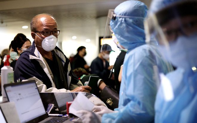 Hà Nội phát hiện người đàn ông tái dương tính với COVID-19 sau 2 tuần xuất viện Ảnh 2