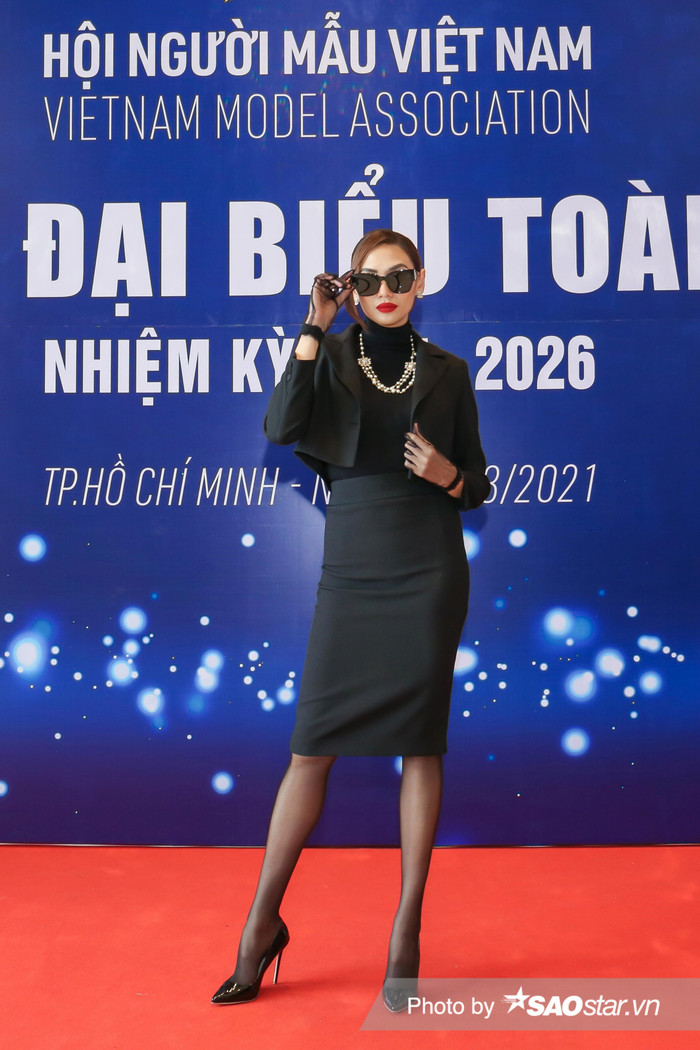 Võ Hoàng Yến khoe trọn hình ảnh cá tính, đẳng cấp... 