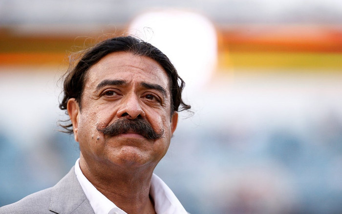 Shahid Khan: Chuyện đời tỷ phú từng rửa bát thuê kiếm sống qua ngày đến ông chủ của các đội bóng Ảnh 2