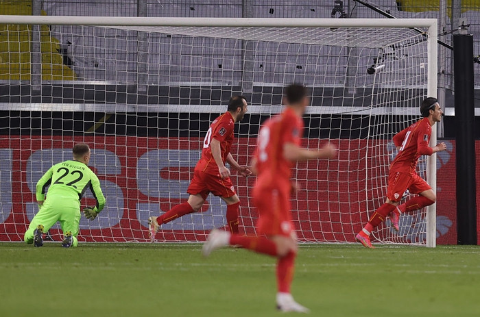 Bắc Macedonia tạo địa chấn trước tuyển Đức.