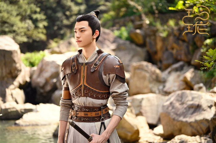 Tạo hình của nam diễn viên trong phim Linh Lung