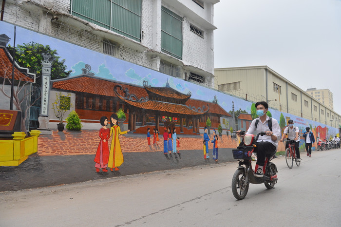 Các thông điệp ý nghĩa được hoà phối với nét văn hoá địa phương nơi đây tạo nên một bức tranh nhiều màu sắc, ý nghĩa.