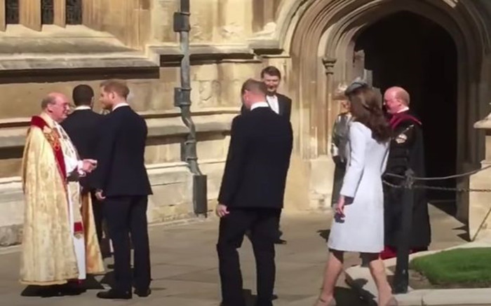 Vẻ sợ hãi của Hoàng tử Harry khi gặp William sau rạn nứt Ảnh 2