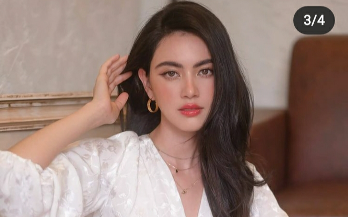 Nữ hoàng Instagram Thái Lan khoe vòng eo con kiến trứ danh trong loạt ảnh mới Ảnh 2