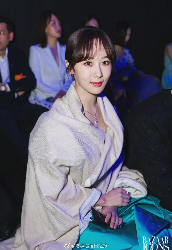 Định giá ảnh chụp của paparazzi cho thấy giá trị của nghệ sĩ: Cung Tuấn 'hạ đo ván' Dương Tử, Angelababy Ảnh 6