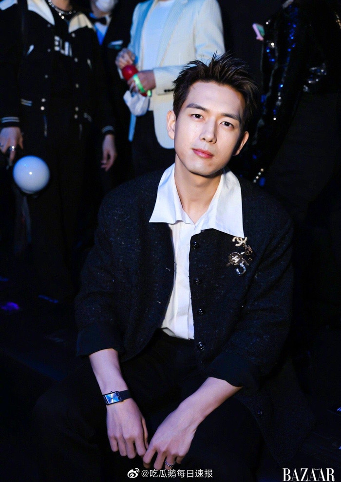 Định giá ảnh chụp của paparazzi cho thấy giá trị của nghệ sĩ: Cung Tuấn 'hạ đo ván' Dương Tử, Angelababy Ảnh 7