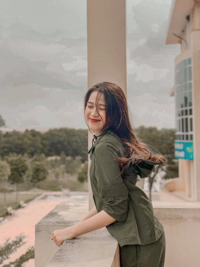 Hoàn thành khóa học Quốc phòng với loại giỏi, hoa hậu Đỗ Thị Hà còn gây bất ngờ với chức vụ quan trọng Ảnh 8