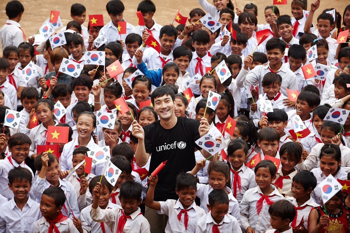 Những nghệ sĩ toàn năng nhất Kpop mà ai cũng phải công nhận Ảnh 3