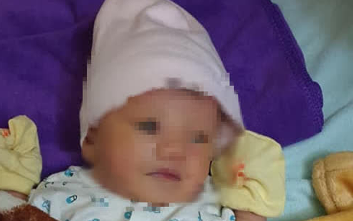 Bé trai còn nguyên dây rốn bị bỏ rơi tại Quảng Bình Ảnh 2