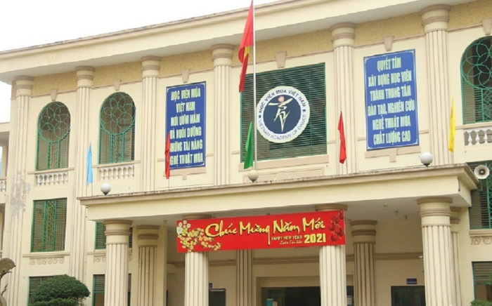 Chưa hết vướng trong vụ hàng trăm học viên trường Múa 'kêu cứu' Ảnh 2