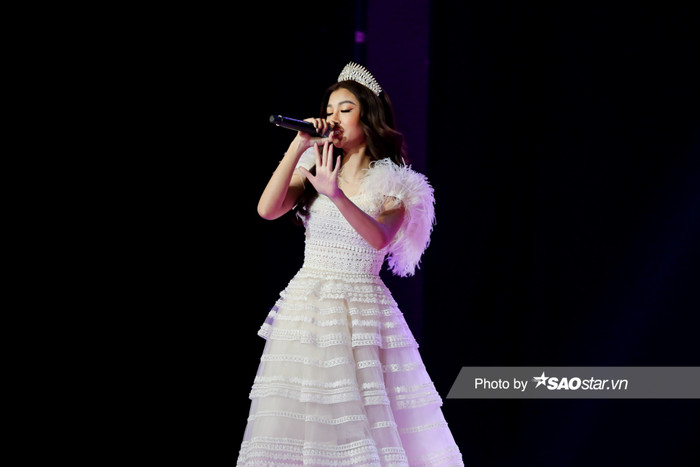 Ca sĩ - Rapper Hà Lê: 'Hà Anh đội Hồ Hoài Anh - Lưu Hương Giang là tương lai của R&B Việt Nam' Ảnh 6