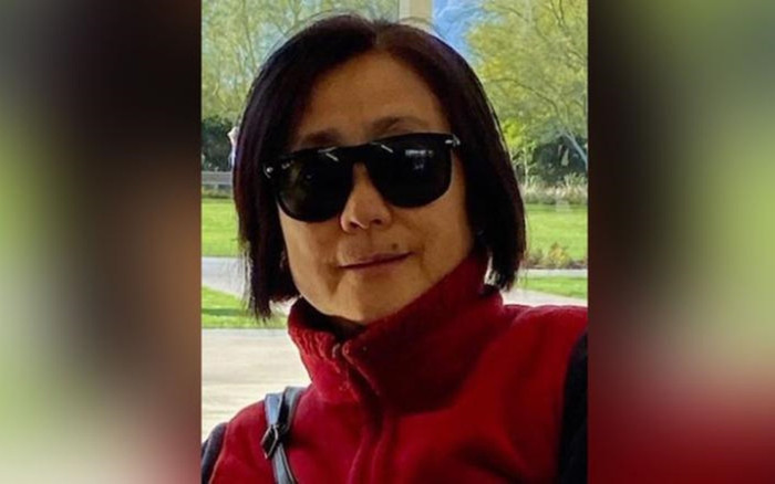 Người phụ nữ gốc Á ở Mỹ bị kẻ lạ đâm chết khi đang đi dạo Ảnh 2