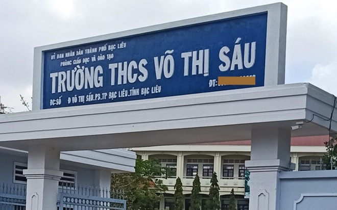 Một nam sinh lớp 7 bất ngờ nhảy từ lầu 2 trường học xuống đất Ảnh 2
