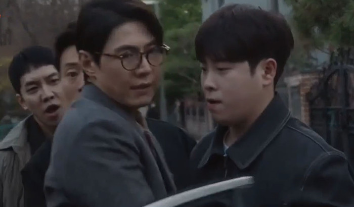 Nhờ óc sát thủ mà Ba Reum có thể tìm ra hung thủ một cách nhanh chóng.