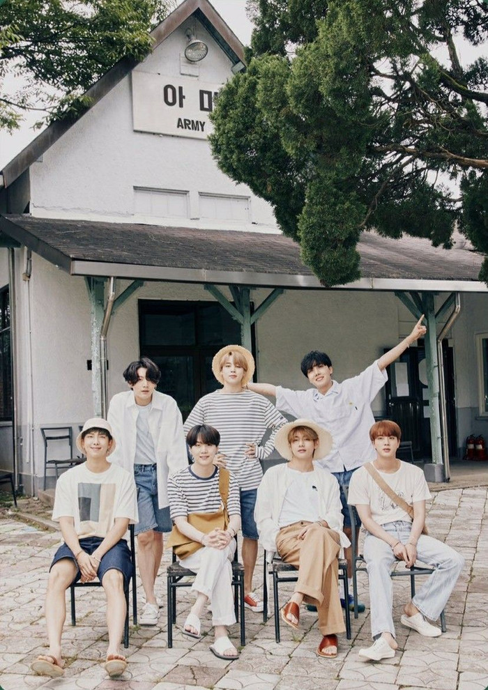 Đàn em của BTS sẽ debut vào năm 2022