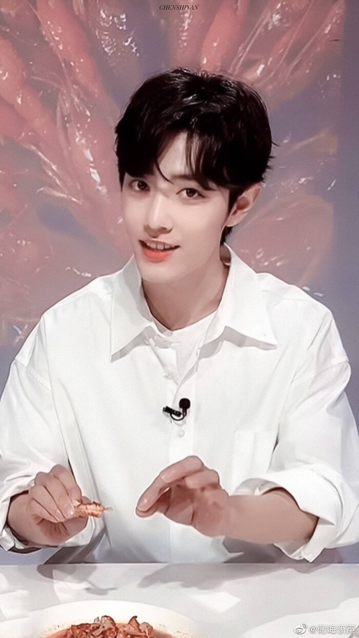 Tiêu Chiến diễn kịch sân khấu, fan tranh vé khiến hệ thống bị 'tê liệt' suốt 2 giờ Ảnh 9