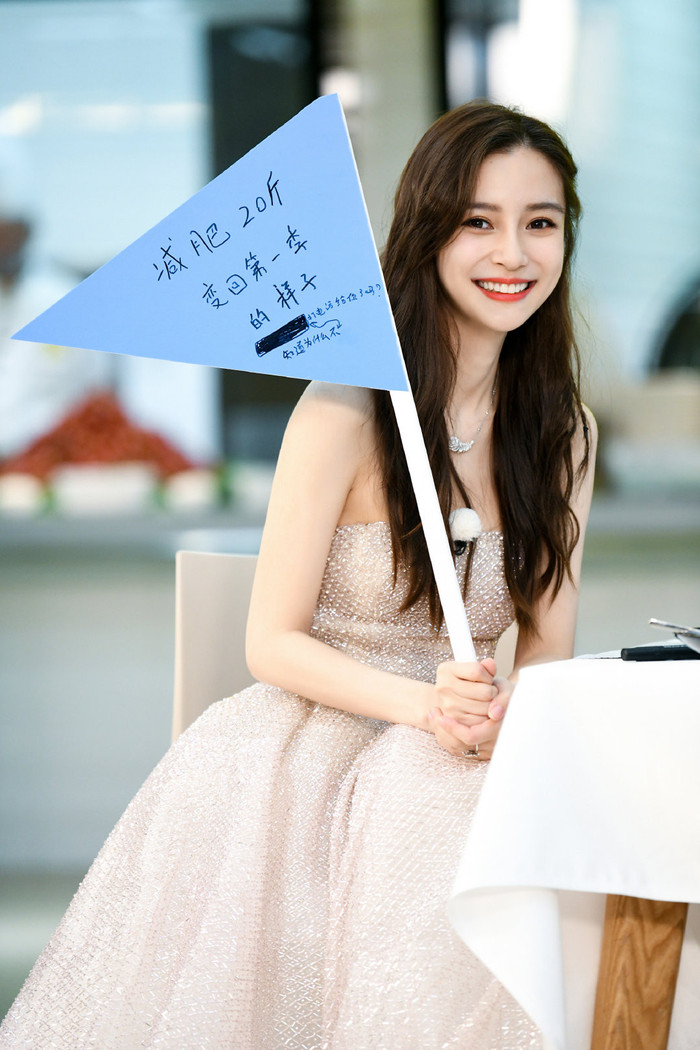 Đàn em Vương Tuấn Khải so bì thực lực với Vương Nhất Bác Ảnh 8
