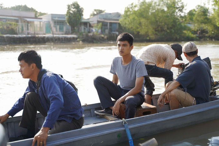 Mạc Văn Khoa tái mặt, bị Lý Hải 'vắt ra nước' trong 'Lật Mặt: 48h' Ảnh 7