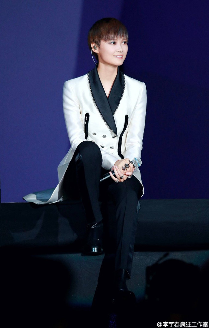 Sao Cbiz trước và sau khi nổi tiếng (P1): Tiêu Chiến tầm thường, Lý Hiện - Hoắc Kiến Hoa như hot boy! Ảnh 12