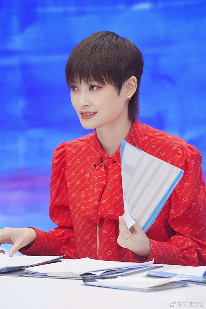 Sao Cbiz trước và sau khi nổi tiếng (P1): Tiêu Chiến tầm thường, Lý Hiện - Hoắc Kiến Hoa như hot boy! Ảnh 14