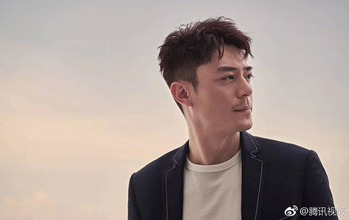 Sao Cbiz trước và sau khi nổi tiếng (P1): Tiêu Chiến tầm thường, Lý Hiện - Hoắc Kiến Hoa như hot boy! Ảnh 5