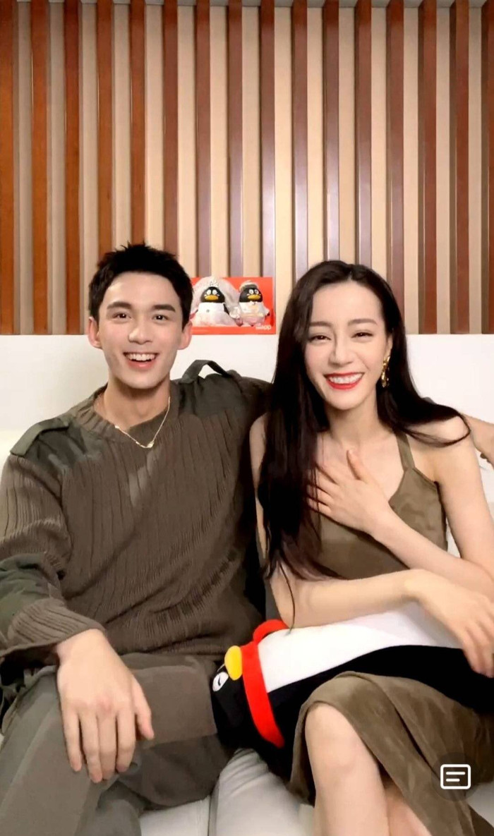 Douban 'Trường Ca hành': Khán giả gửi lời chê bai, Địch Lệ Nhiệt Ba - Ngô Lỗi bị nói không thích hợp Ảnh 9