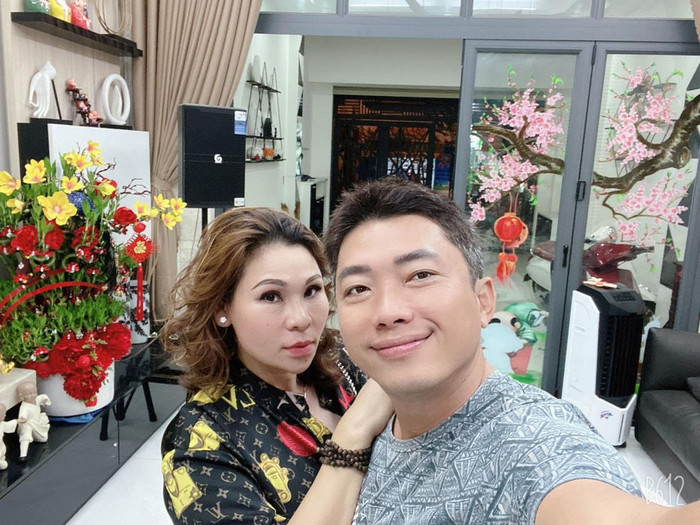 Nội thất sang chảnh là điểm nội bật của ngôi nhà