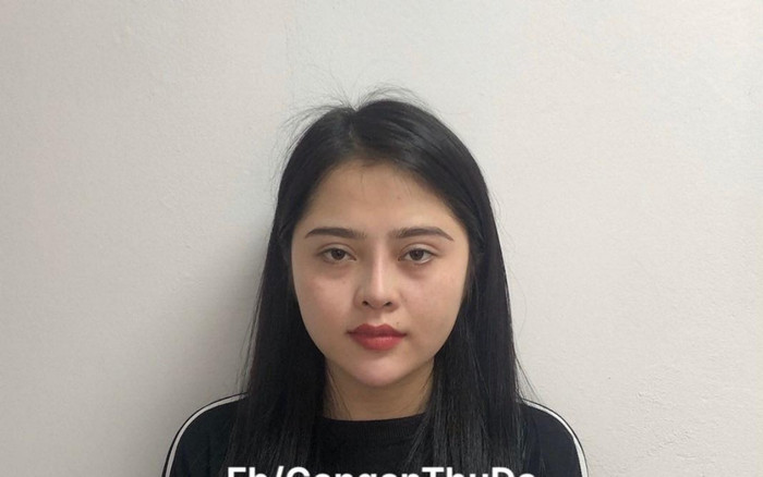 Hà Nội: Bắt quả tang 'hot girl' 22 tuổi mua bán trái phép chất ma tuý Ảnh 2